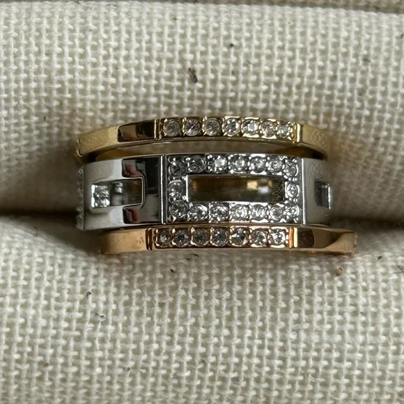 Modern Swarovski Stackable Geometric Ring - Picture 1 of 4